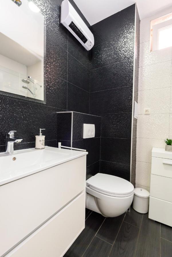 Apartment Tina Ploce  Luaran gambar