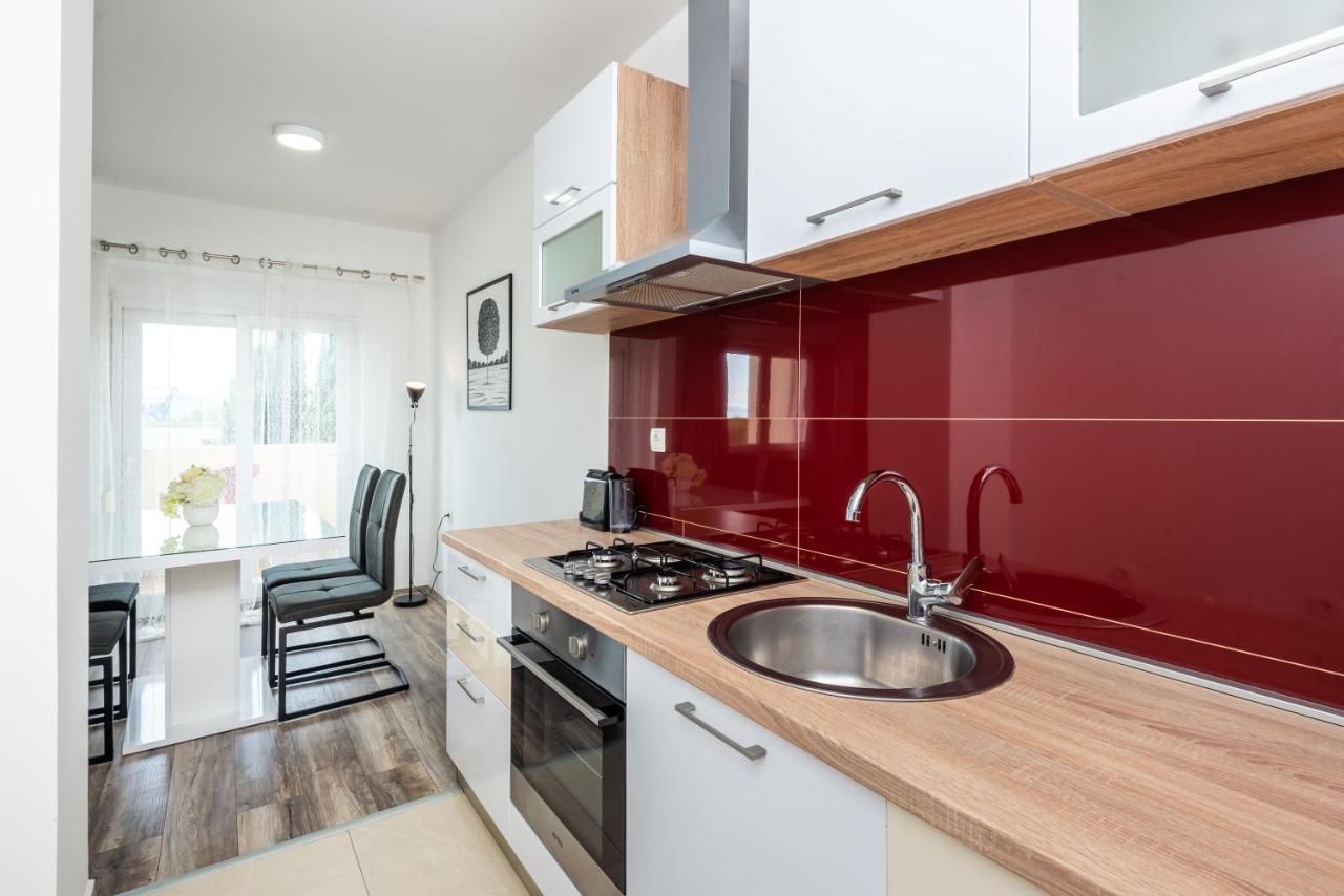 Apartment Tina Ploce  Luaran gambar