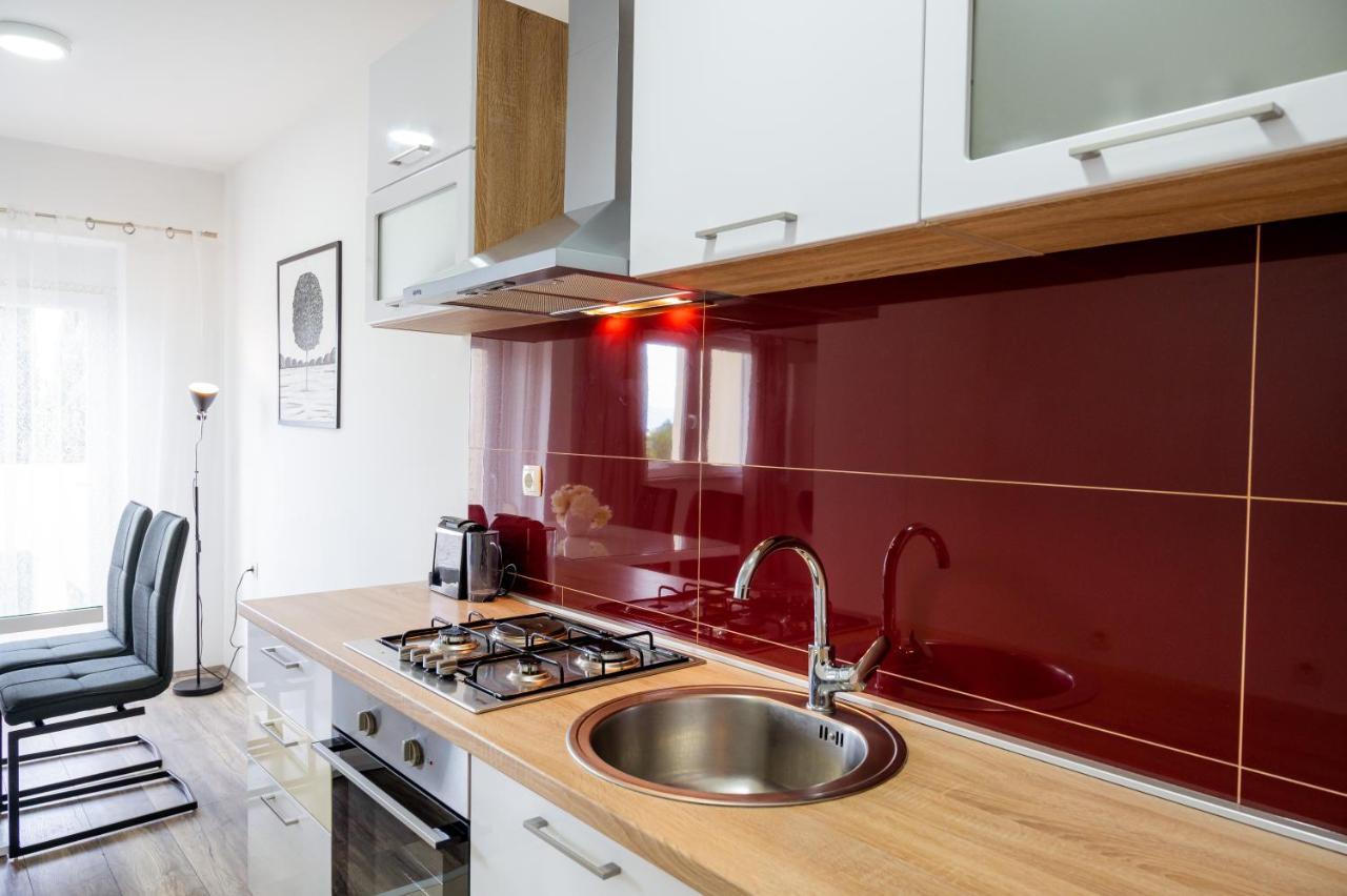 Apartment Tina Ploce  Luaran gambar