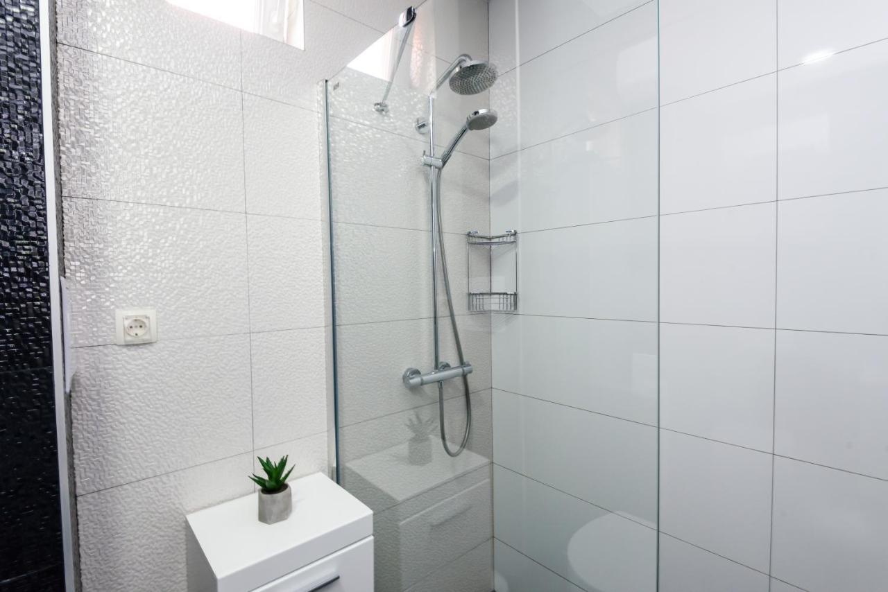 Apartment Tina Ploce  Luaran gambar