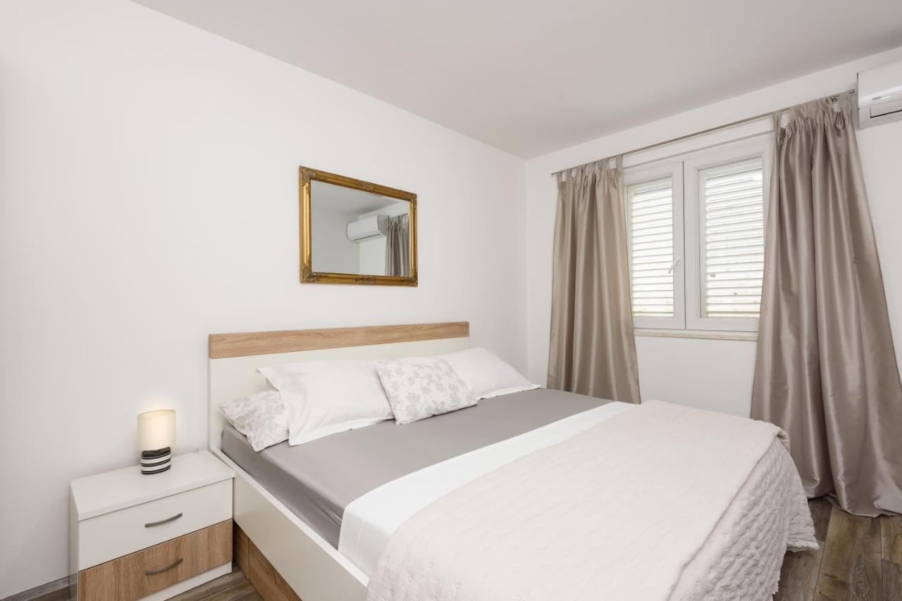 Apartment Tina Ploce  Luaran gambar